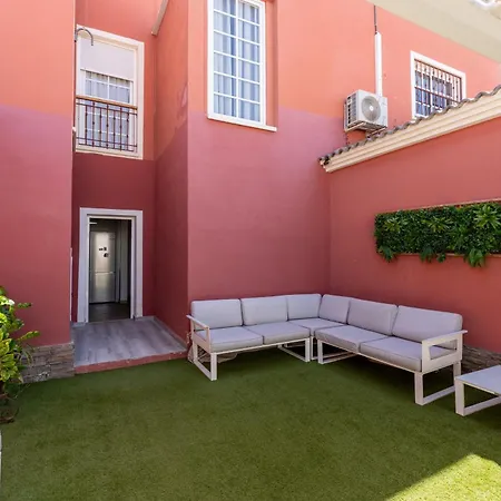 Semesterbostad Maronata With Pool And Children's Playhouse Costa Adeje (Tenerife)